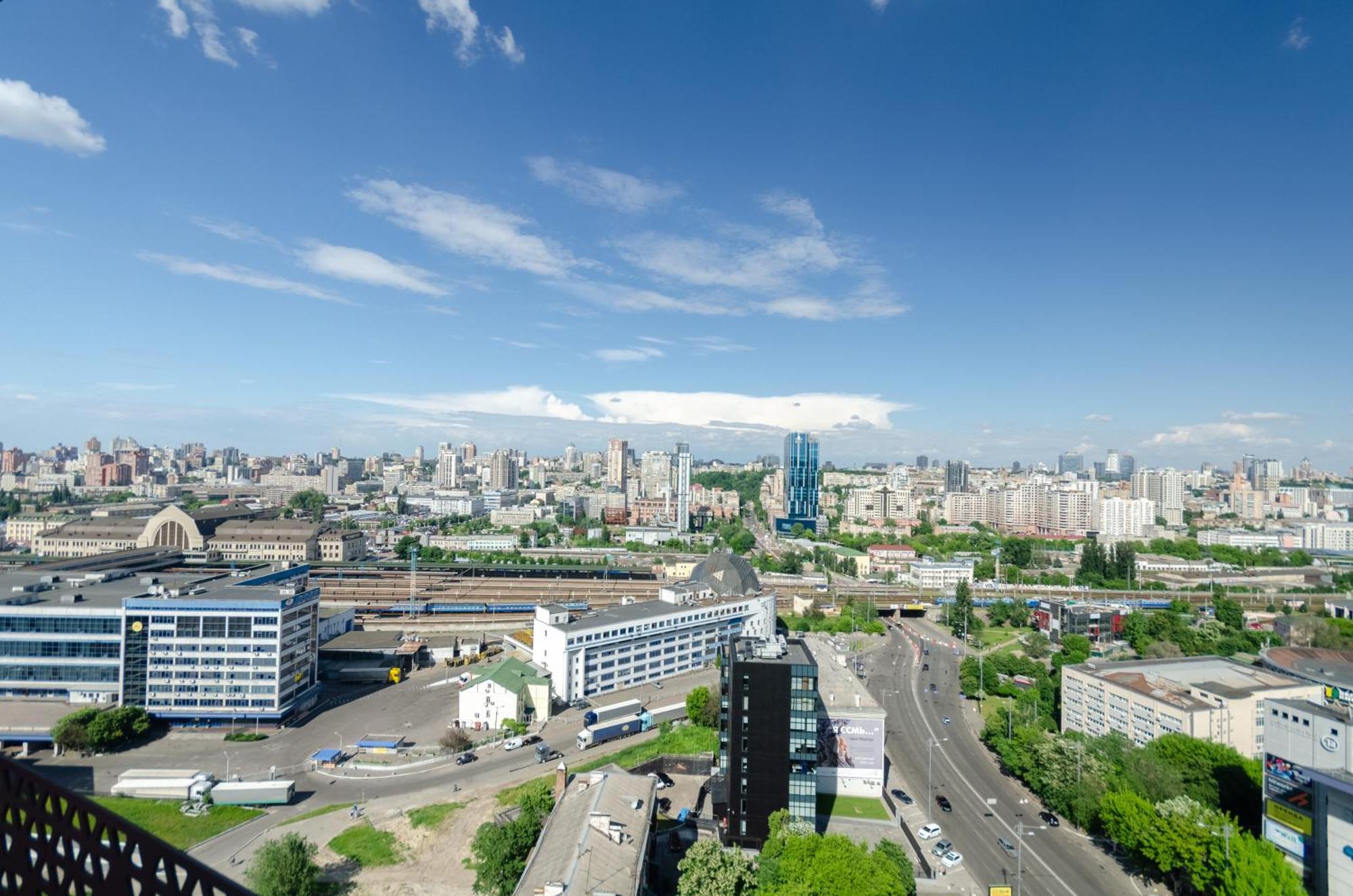 Petrovdom 234-241-86-96 In City View Apartments At Rc Kvartet,Near Central Railway Station Киев Экстерьер фото